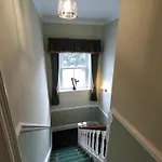 Arden House 4*