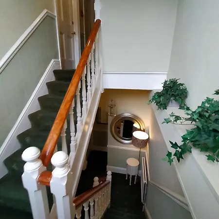 Arden House Gæstehus 4*