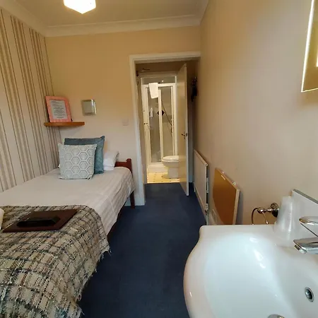 Arden House Gasthof 4*