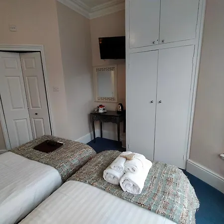 Arden House 4* Harrogate