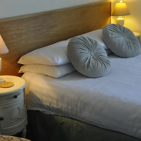 Arden House Gæstehus 4*