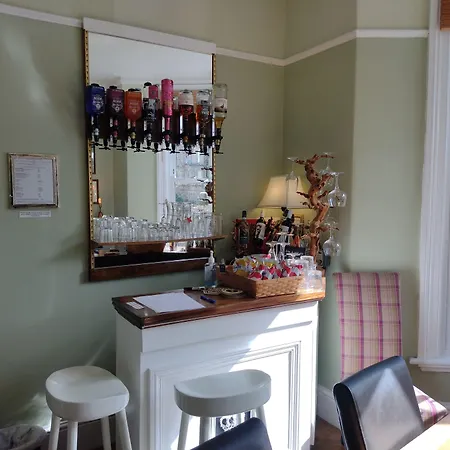 Arden House 4* Harrogate