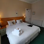 Arden House 4* Harrogate