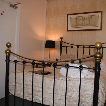 Guest house Arden House Harrogate