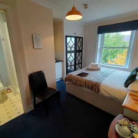 Pensjonat Arden House 4*